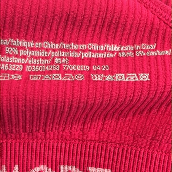 Spiritual Gangster x VS Pink crop top - Picture 11 of 13